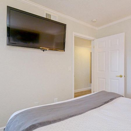 441-Waterfront, Amazing Views, Wifi, Pool And Close To Bucs Stadium 坦帕 外观 照片